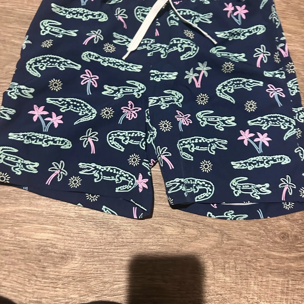 chubbies Navy Swim Trunks and shirt with Mint & Pink Alligator Print
